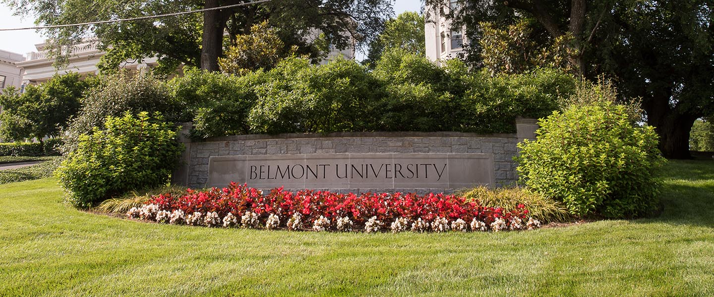 Belmont University main stone sign at the front of campus
