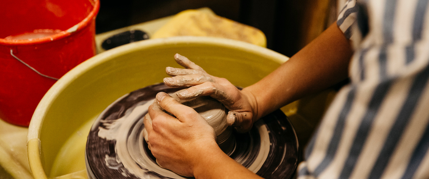 How To Put Pottery Class Online? Teachers Get Creative To Adapt Hands-On  Classes