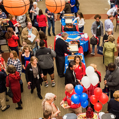 Alumni gather in the Beaman Student Center.
