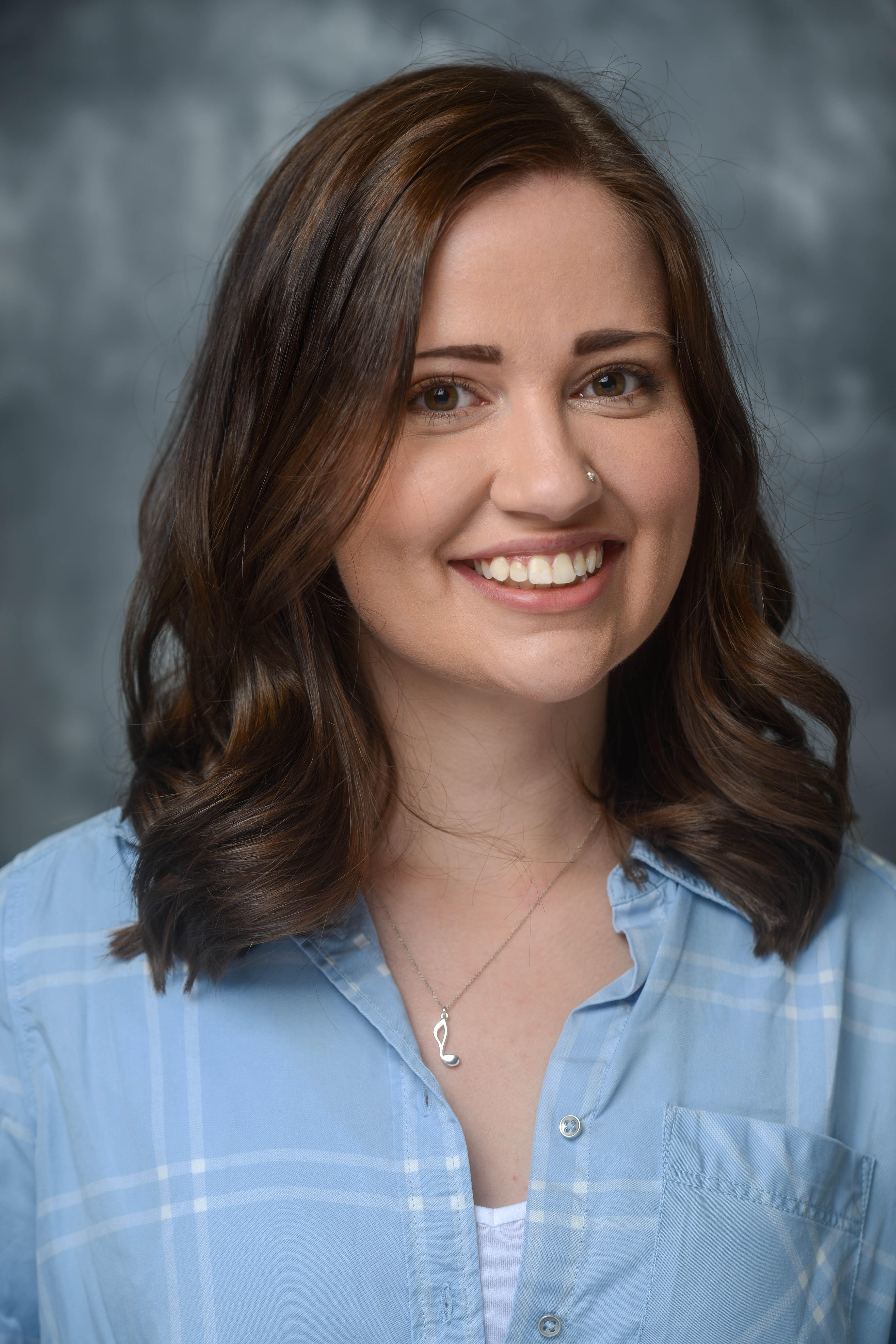 Headshot of Caroline Farmer