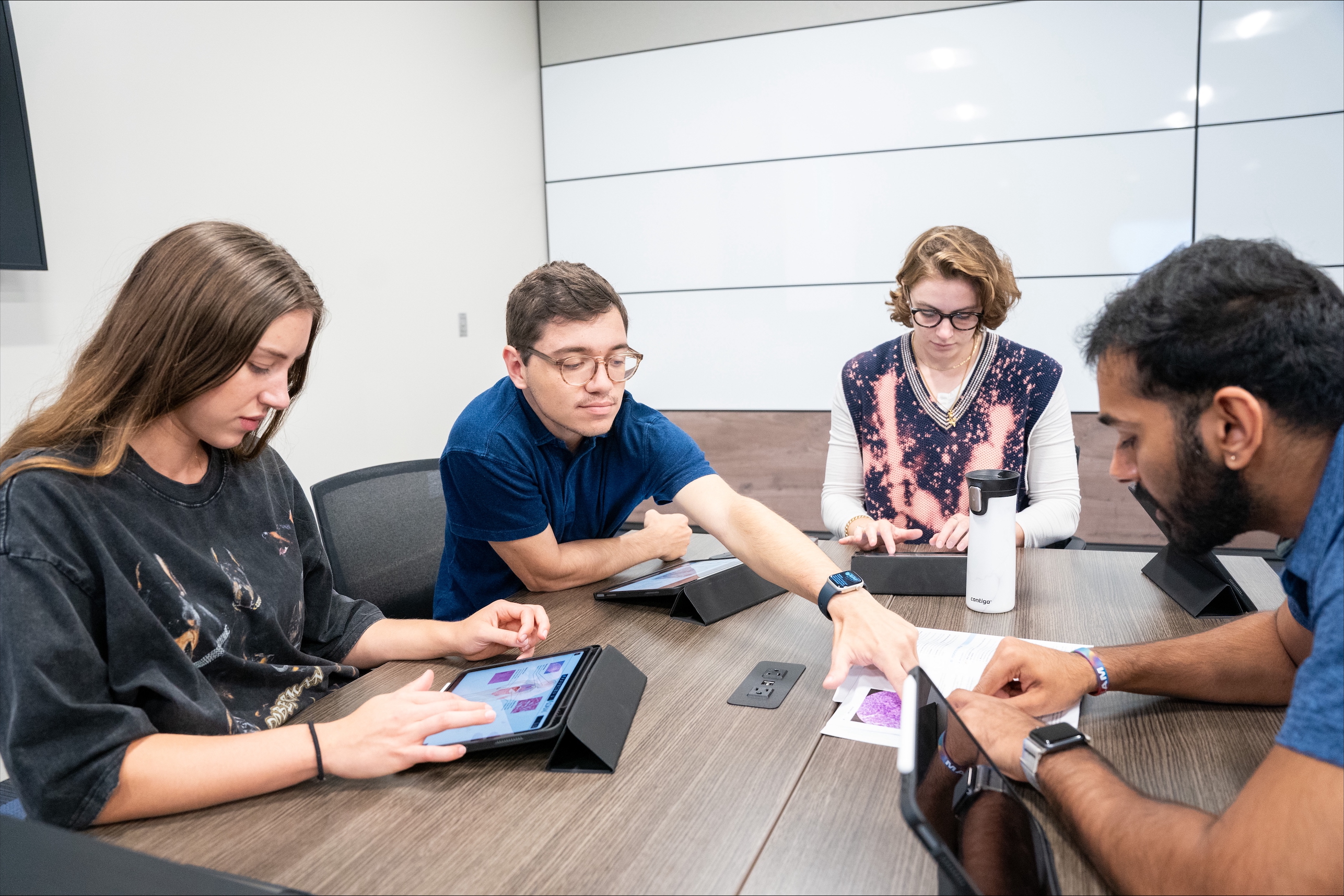 A medical students participating in active learning