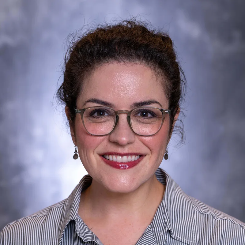 Emily Hopkins Headshot