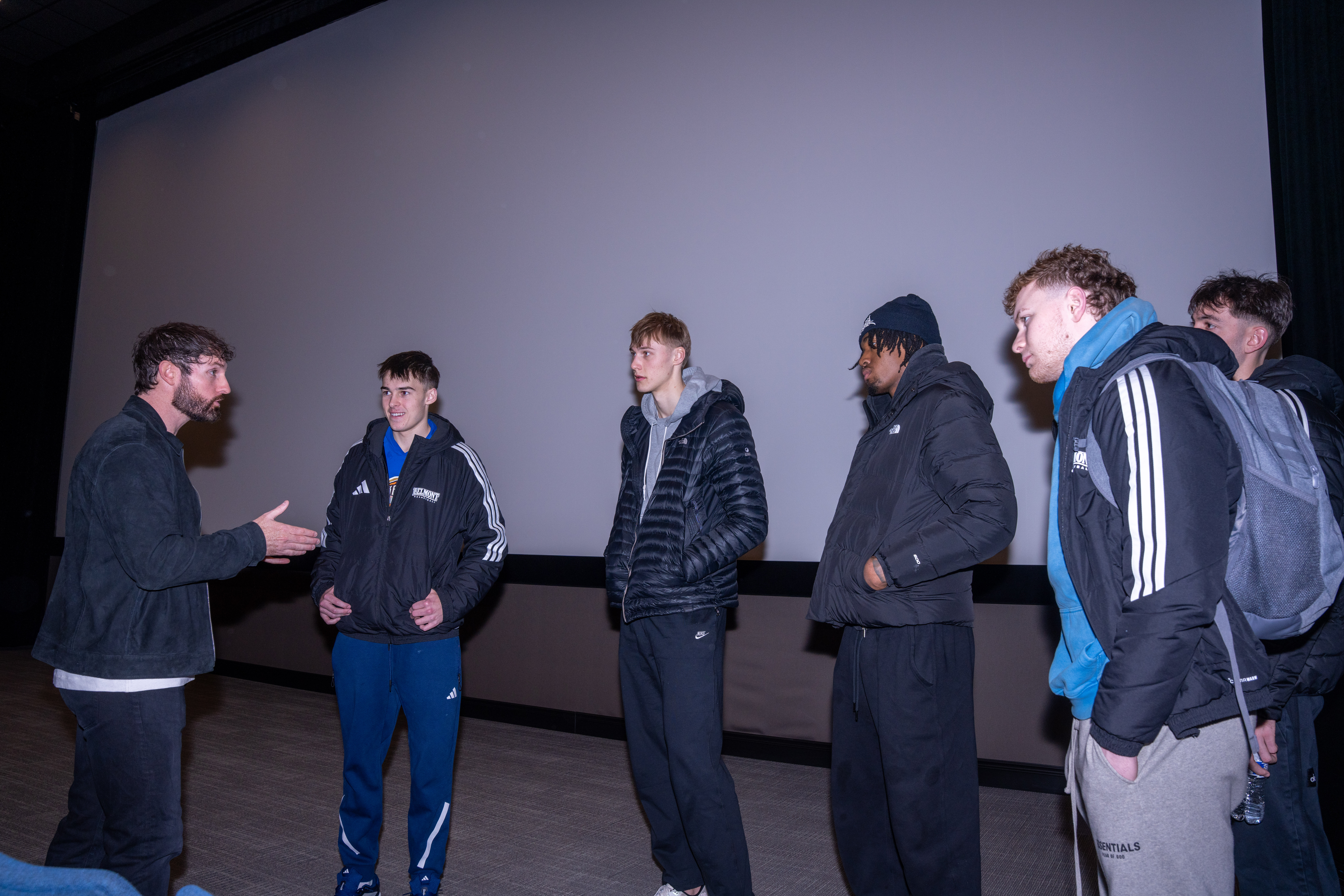 Trainer Drew Hanlen meets the Belmont University basketball team