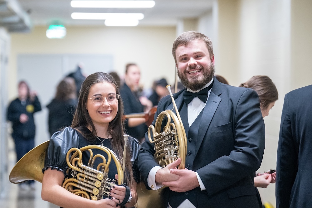 instrumentalists backstage