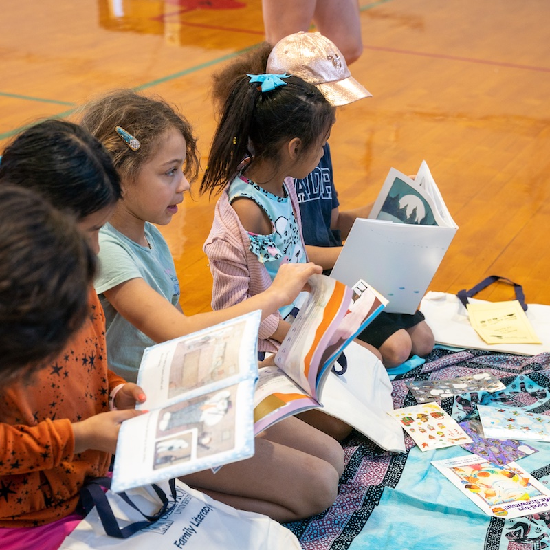 students read at family literacy day 2023