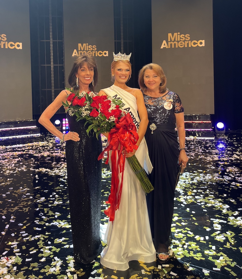 Jo Lynn, Cassie and friend at Miss America contest 