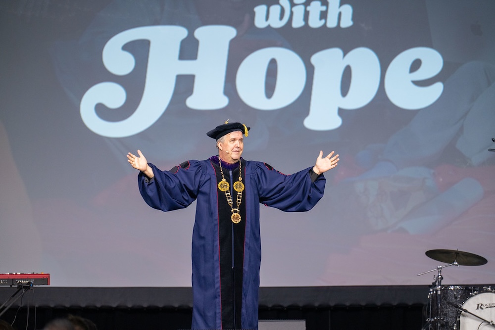 Dr. Jones speaks at opening convocation