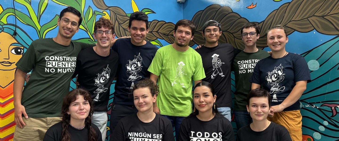 FM4 Paso Libre volunteers