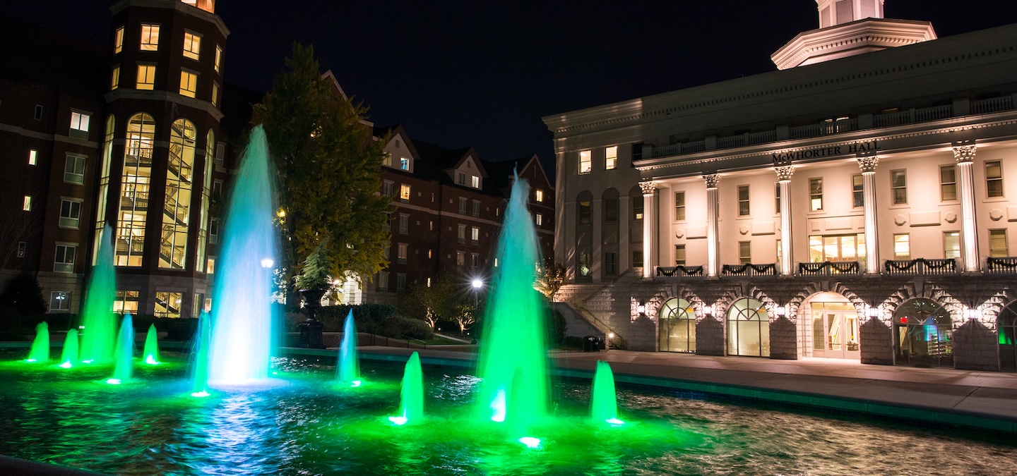fountain lit green for veterans week
