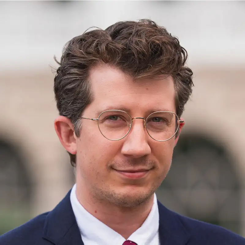 Patrick Riley headshot