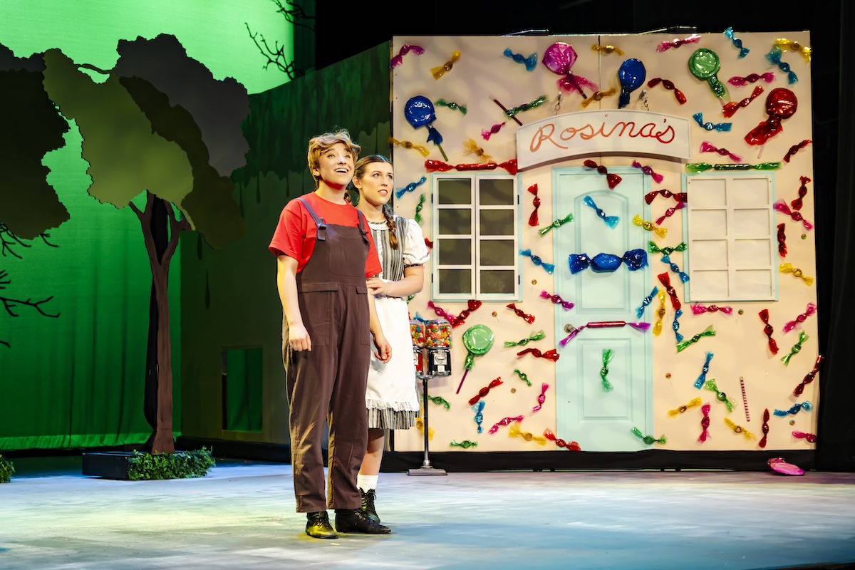 Hansel and Gretel on stage in titular opera