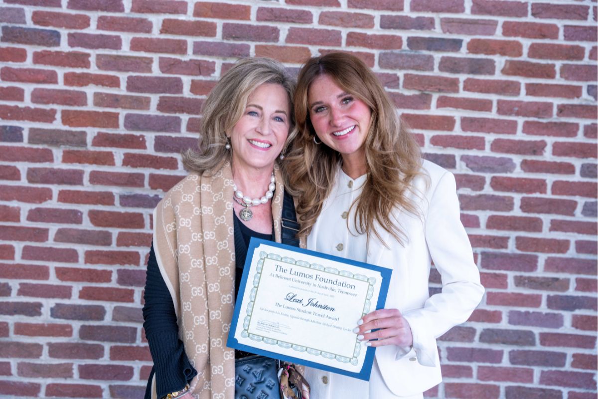 Student celebrates Scholarship and Awards Day with family