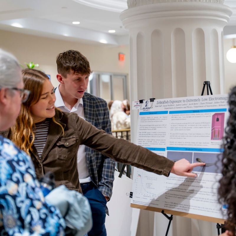 Students present research at SURS