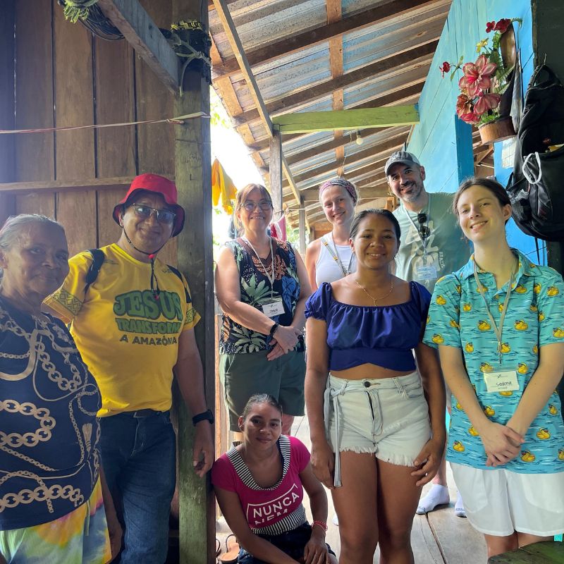 Belmont students, faculty and partners in Costa Rica