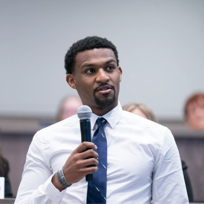 Noah Wills-Johnston speaks during a lecture at Belmont University's Frist College of Medicine