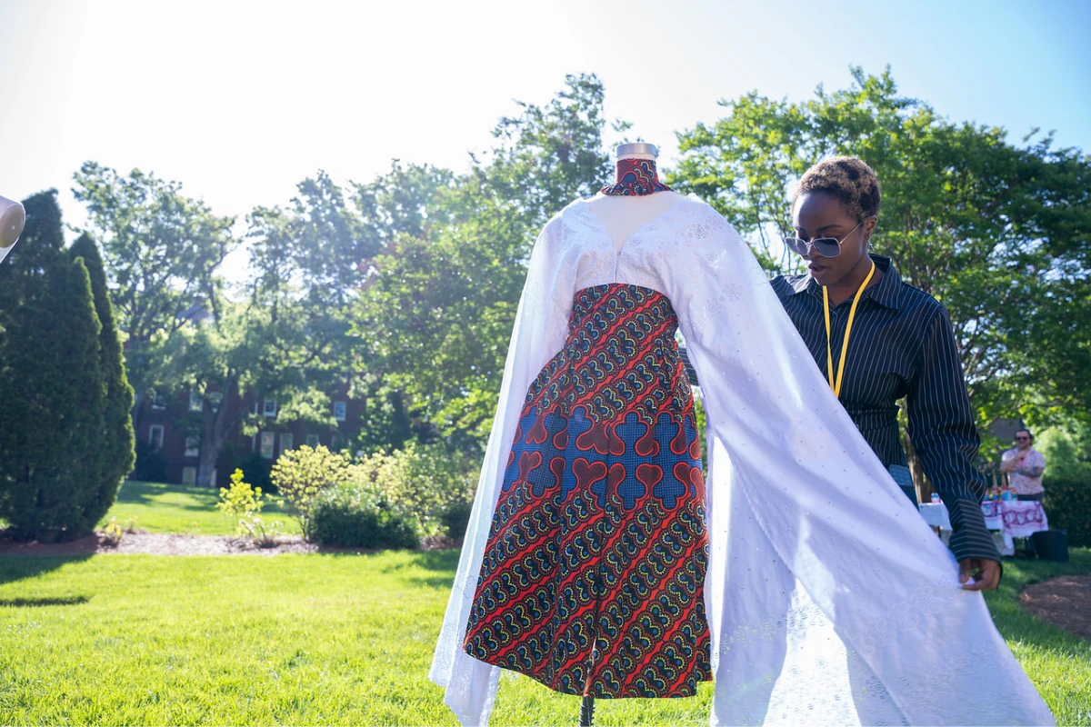 Student presents at SPARK