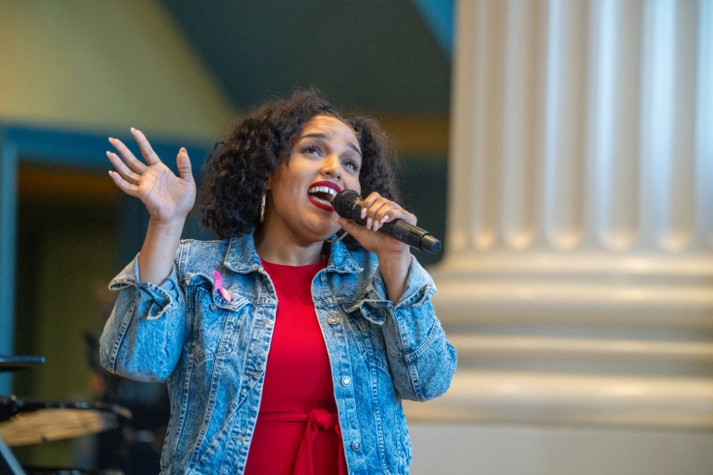 Piper Jones sings