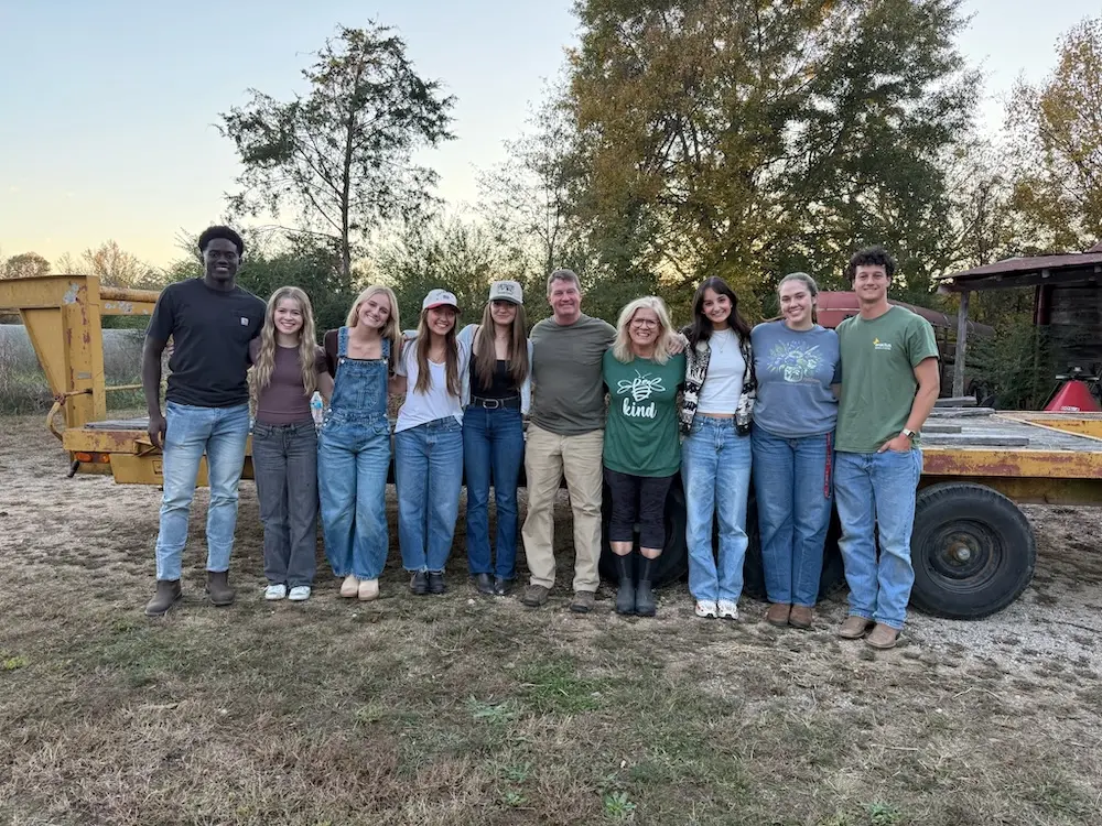 Enactus members volunteering